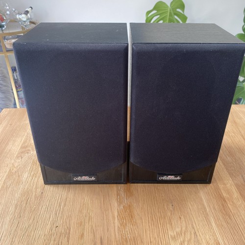 Black bookend speakers - black,