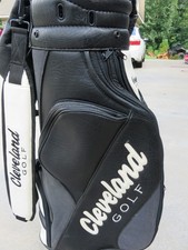 Cleveland Golf Bag Tour Action