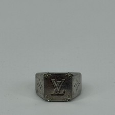 Louis Vuitton Monogram Signet Ring Size 9S/19-59
