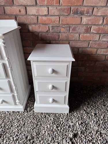White chest drawers - chest, for
