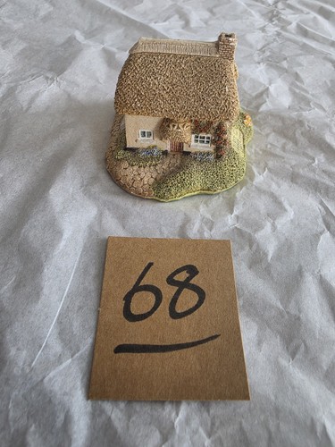 Lilliput lane otter reach - otter,