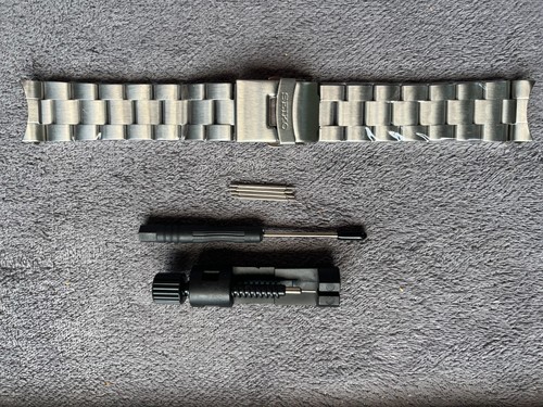 Seiko skx stainless steel - seiko,