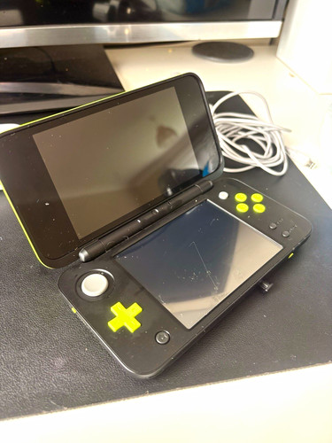 Nintendo 2ds black yellow - nintendo, black/yellow