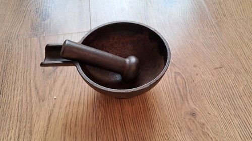 Vintage heavy duty cast iron - vintage,