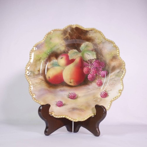 Royal worcester hand - royal,