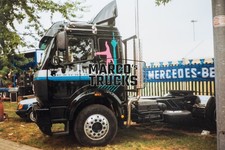 Truck photo Mercedes-Benz 1748