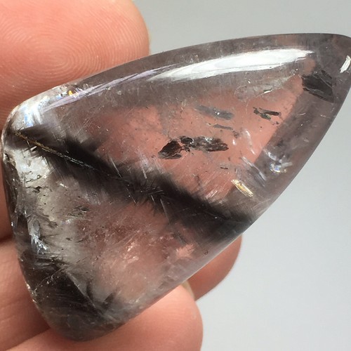 Quartz cabochon with - cabochon,