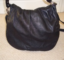 STUNNING VINTAGE BETTY JACKSON BLACK LEATHER SHOULDER BAG/TOTE