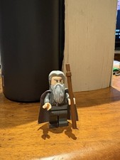 Official LEGO MINIFIGURE LORD OF THE RINGS GANDALF THE GREY WIZARD HAT STAFF