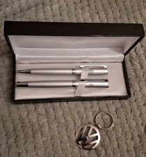 VW Merchandise Pen Set & Key