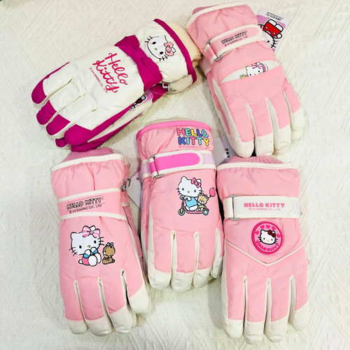 Sanrio hello kitty ski - kitty,