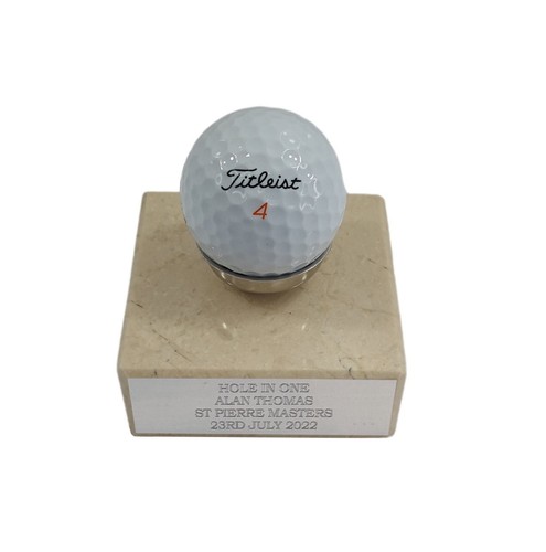 Personalised hole one golf - in,