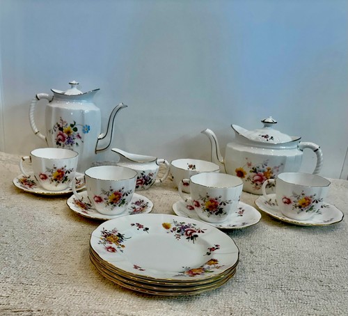 Vintage royal crown derby - crown,