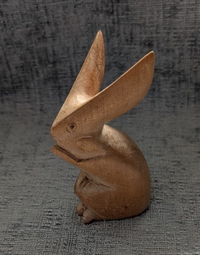 Small carved wooden rabbit - small,