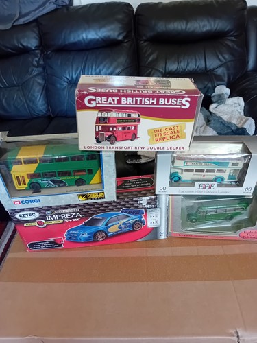 Job lot buses plus radio - lot, 4