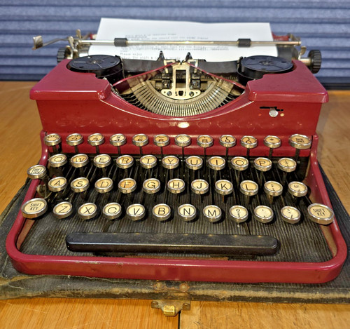 Royal 1929 maroon elite - p, "1929"