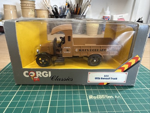 Corgi c823 1926 renault - c823,