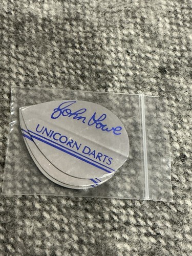 Rare unicorn john lowe darts - john,