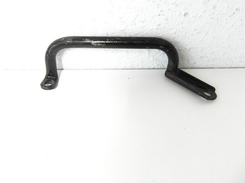 Handle right pillion grab