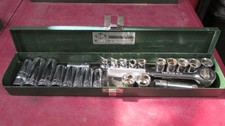 S-K Professional Tools USA 23 Piece Metric 3/8" Drive 6 Pt. Socket Set  #1824 SK