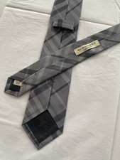 Burberry Slim Tie 100% Silk, Brand New Condition