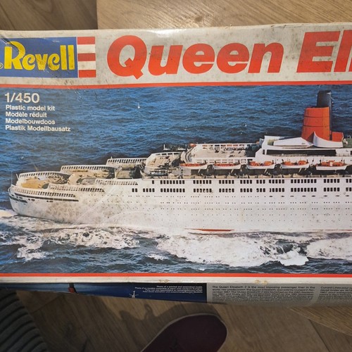 Revell queen elizabeth - queen, qe2