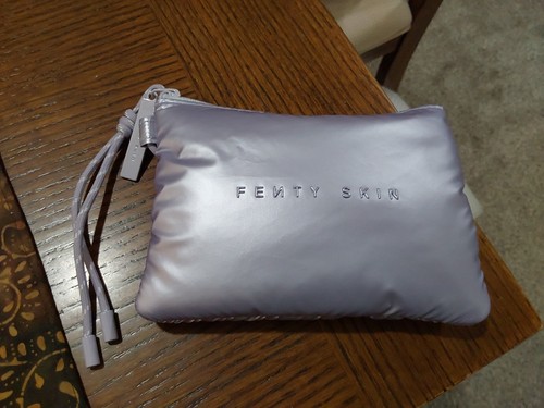 Fenty skin purple shine puffer - fenty,