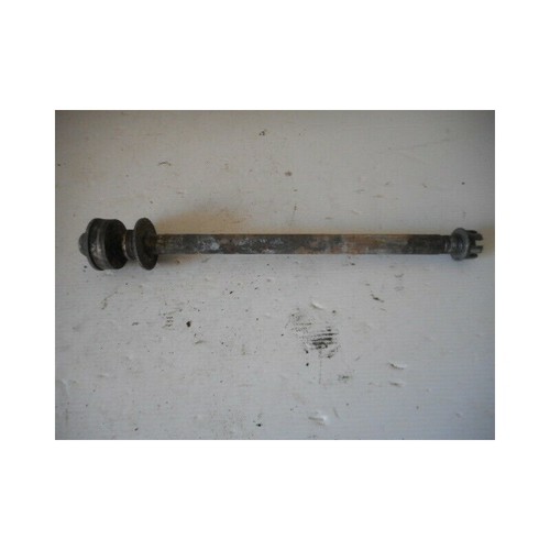 Rear wheel axle - pin, yamaha