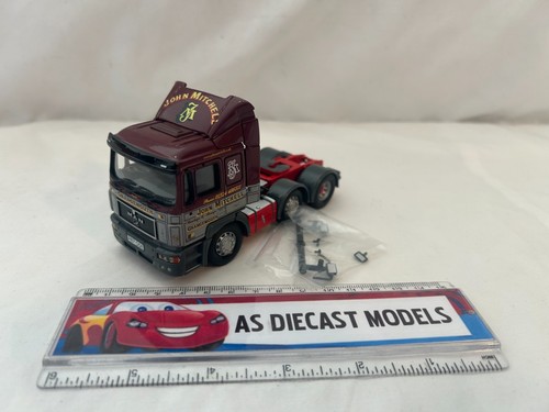 Corgi modern truck - corgi, man
