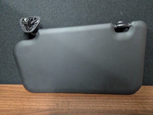 2024 nissan juke sun visor - nissan,