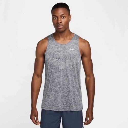 Size small nike - small, stride