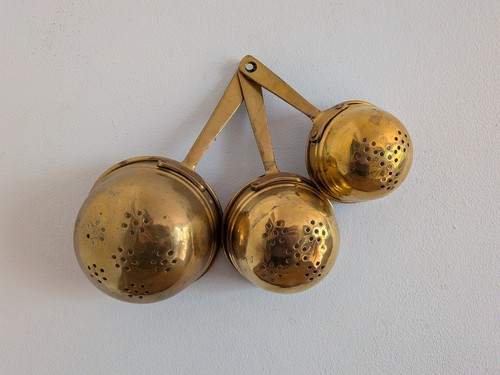 Set brass kitchen - of,