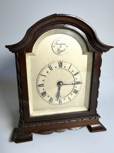 Georgian style tempus fugit - style,