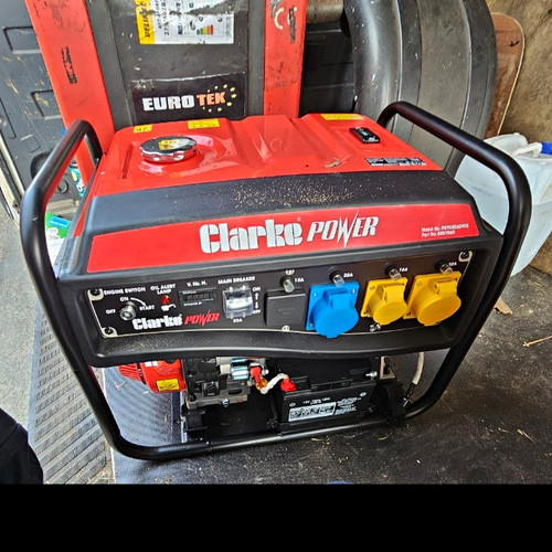 Clarke pg9500adves 5kw - clarke,