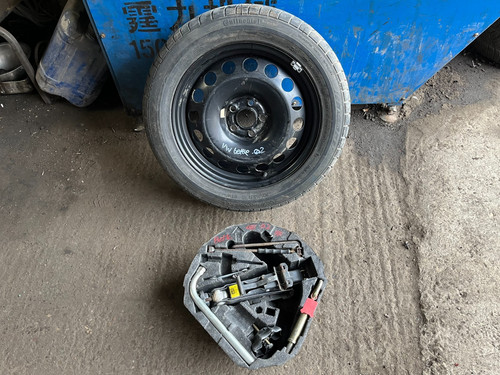 2002 beetle spare wheel - 2002, vw