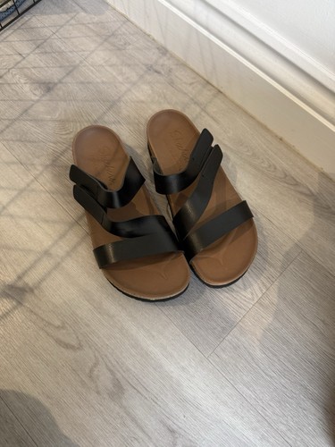 Black and brown - brown, skechers