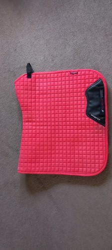 Mieux fushia pink - le, dressage