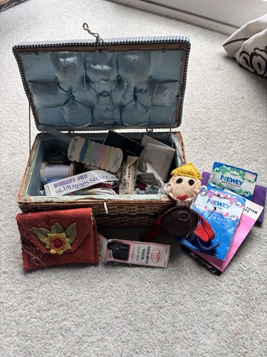 Vintage woven sewing basket - sewing,