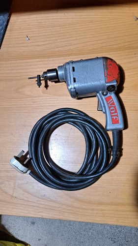 Wolf 240vac 1 - wolf, eg