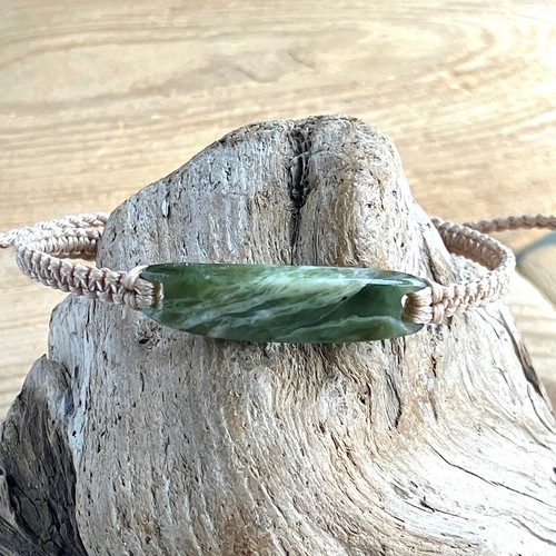 New zealand pounamu greenstone - pounamu,