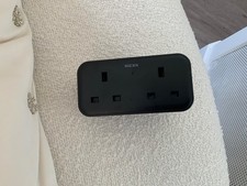 Miscien black multi point adaptor with usb and shaver socket points