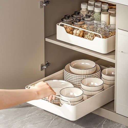 Pull out cabinet organiser - out,