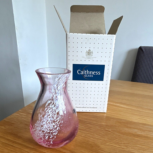Caithness glass art - art, vase