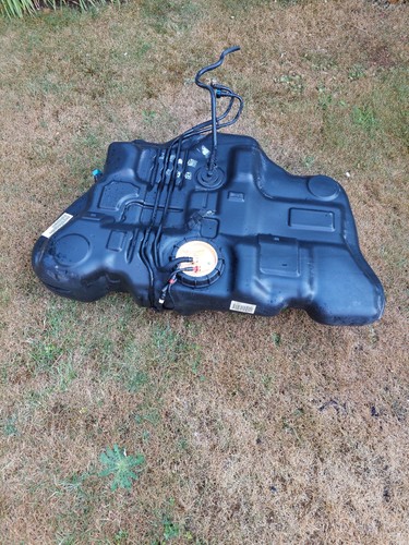 Ford mondeo max fuel - s, tank