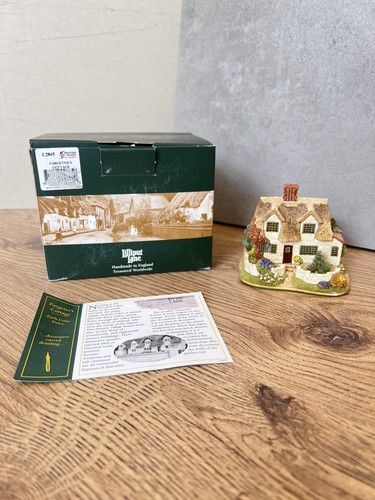 Lilliput lane pargetter - lilliput, pargetter's