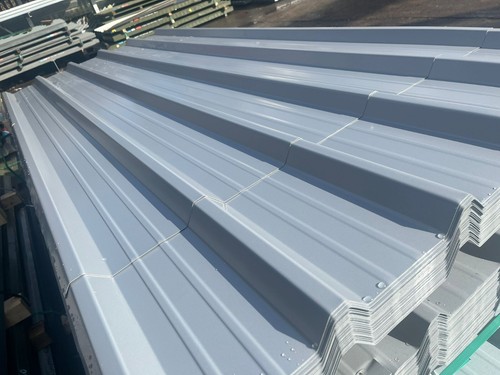 Metalic silver steel box - metalic,