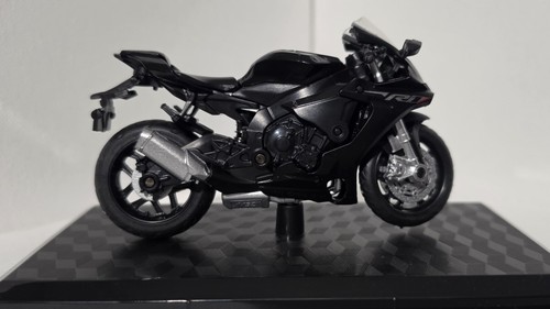 Yamaha yzf 18 - yzf, r1