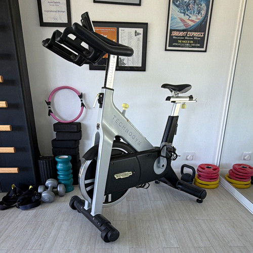 Technogym upright exercise - technogym,