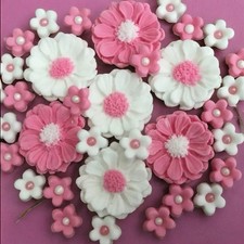 30 Pink & White Edible Fondant