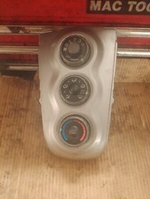 TOYOTA YARIS TR VVT-I MK2 5DR